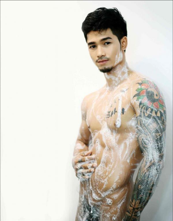 MAN-OMG-4---Chai-Charlee